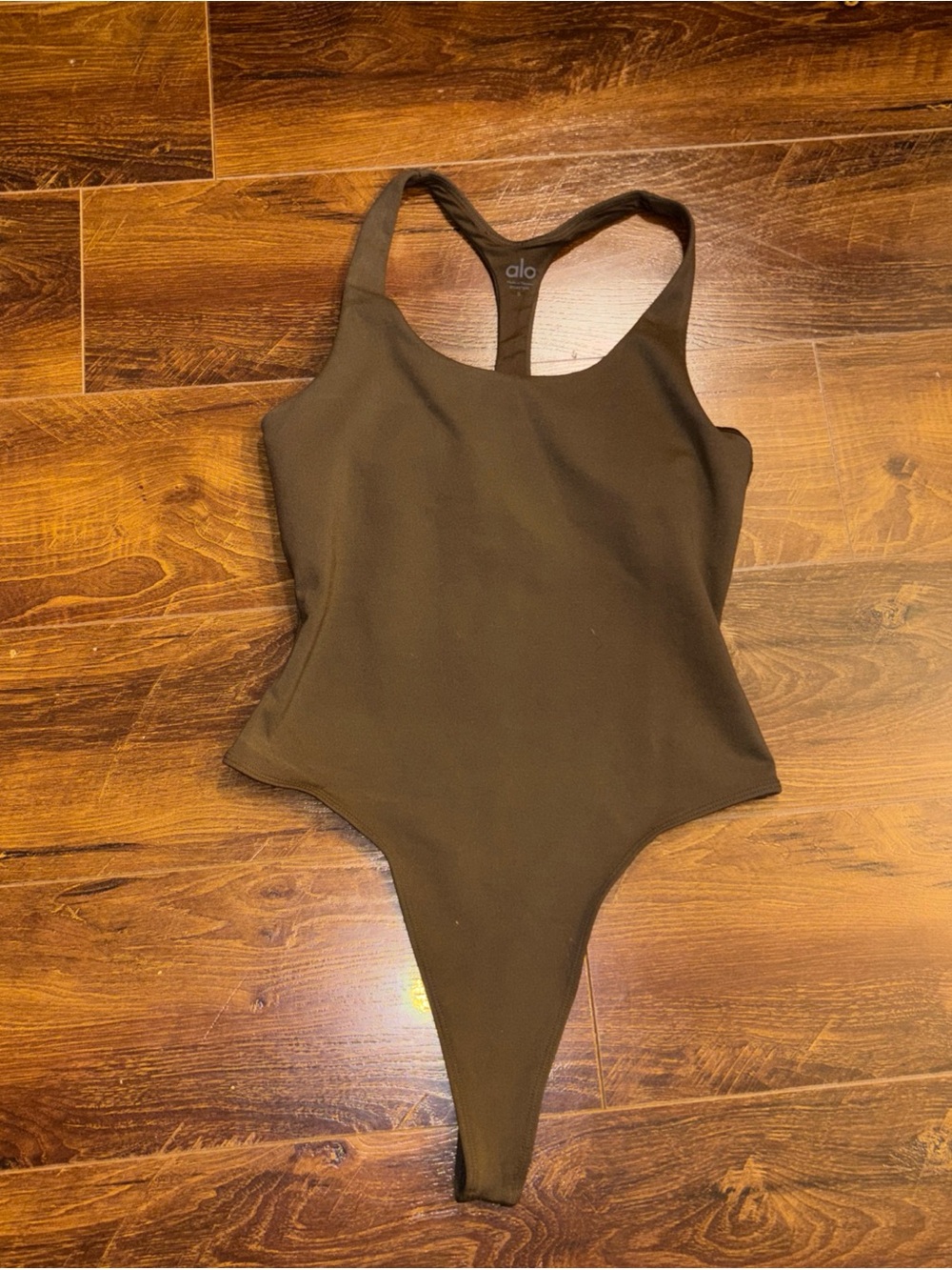 Alo Yoga | Sleek Back Bodysuit, Size S | Hot Cocoa |